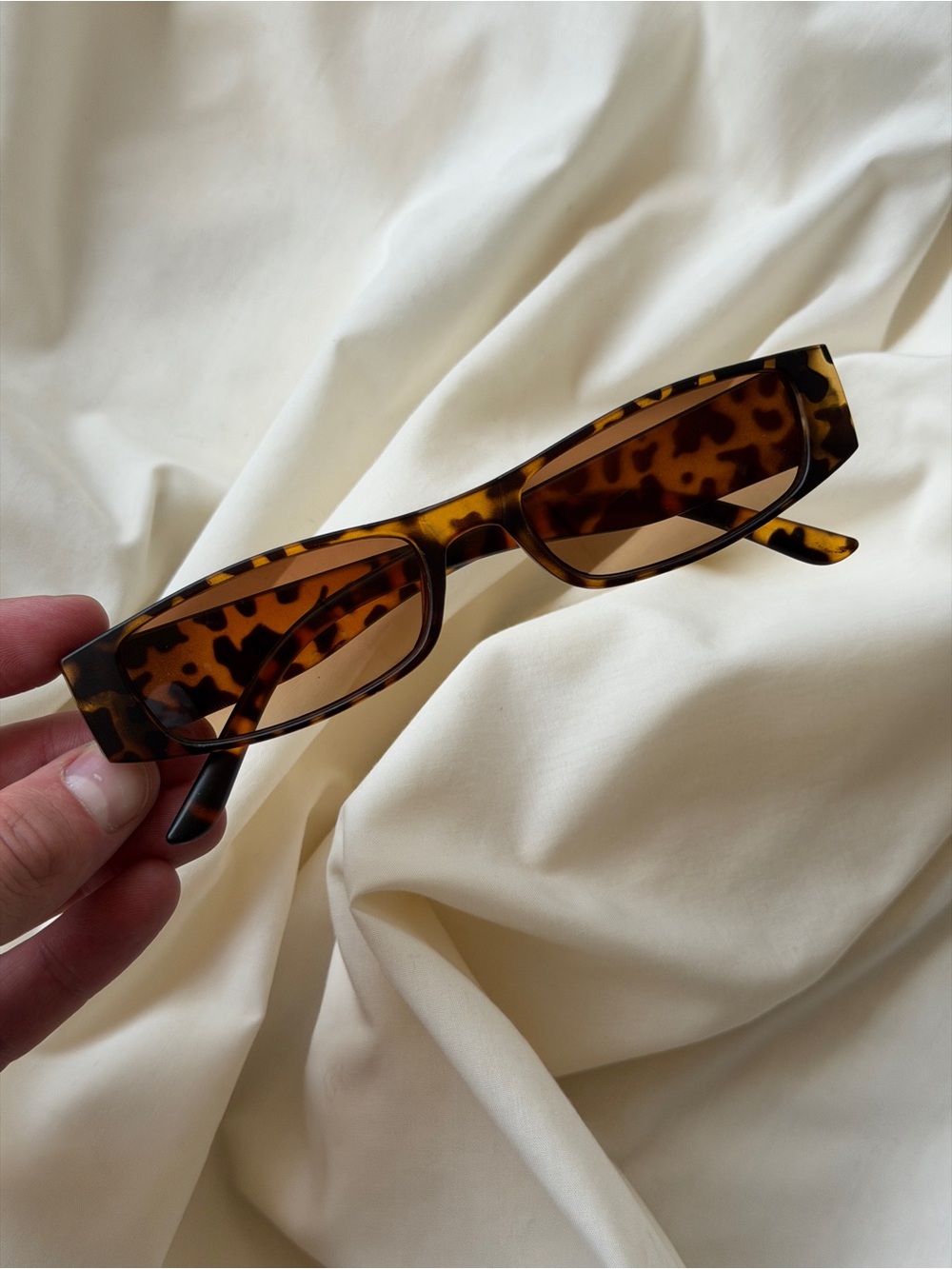 Tortoise Rectangular Sunglasses - Brown Tortoiseshell